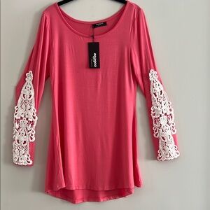 Zeagoo Chic Coral Top with Lace Sleeves Size L NWT